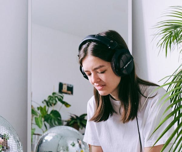 Managed email security services